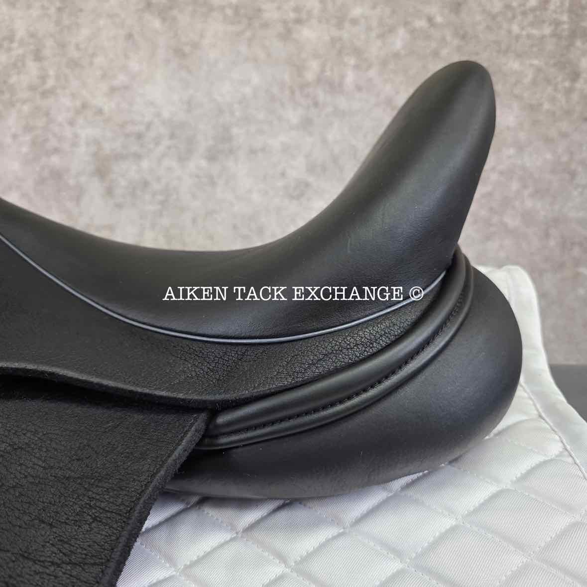 2021 Custom Saddlery Wolfgang Solo II Monoflap Dressage Saddle, 17.5" Seat - Short Flap, Adjustable Tree, Wool Flocked Panels