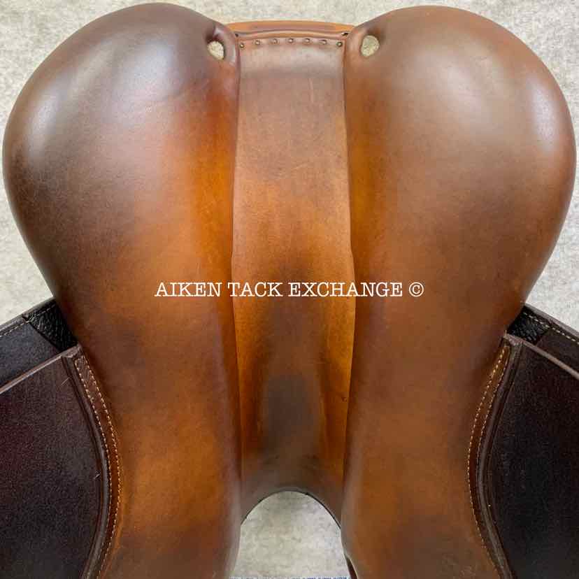 2014 CWD SE02 Close Contact Jump Saddle, 16" Seat, 1L Flap, Medium Tree, Foam Panels