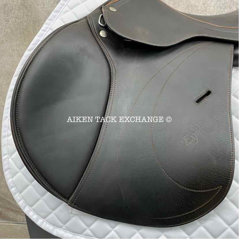 2007 Equipe Expression Close Contact Jump Saddle, 17" Seat, Extra Wide Tree, Foam Panels