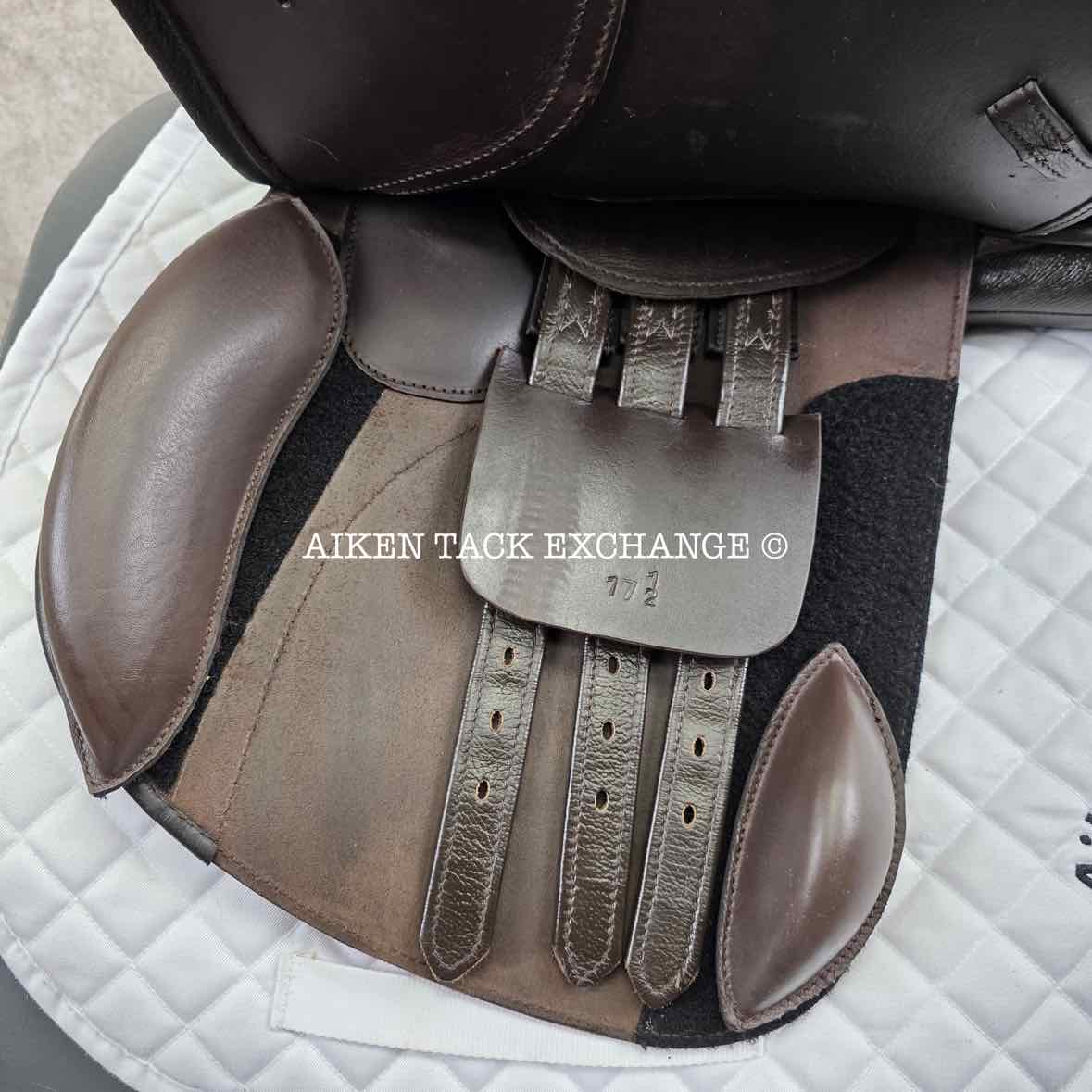 Pegasus Unicorn French Style Jump Saddle, 17.5" Seat, Auto-Adjusting Flex Tree