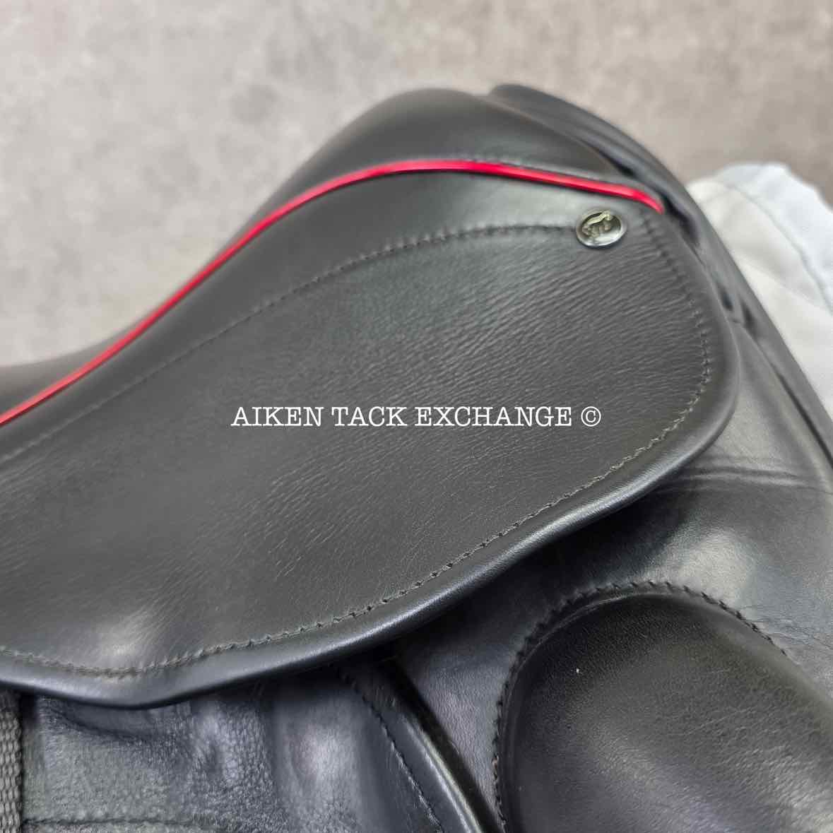 2018 County Perfection "E" Monoflap Dressage Saddle, 17" Seat, Narrow Tree, Wool Flocked Skid Row Panels