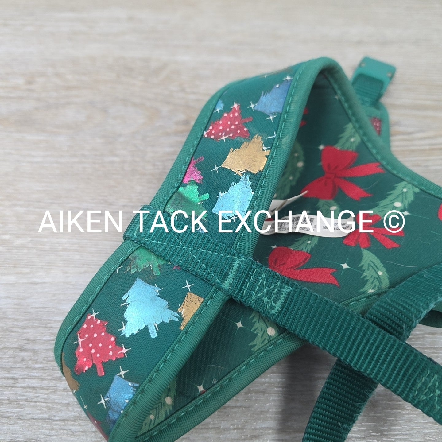 Holiday Pattern Dog Harness + Leash, Size Small