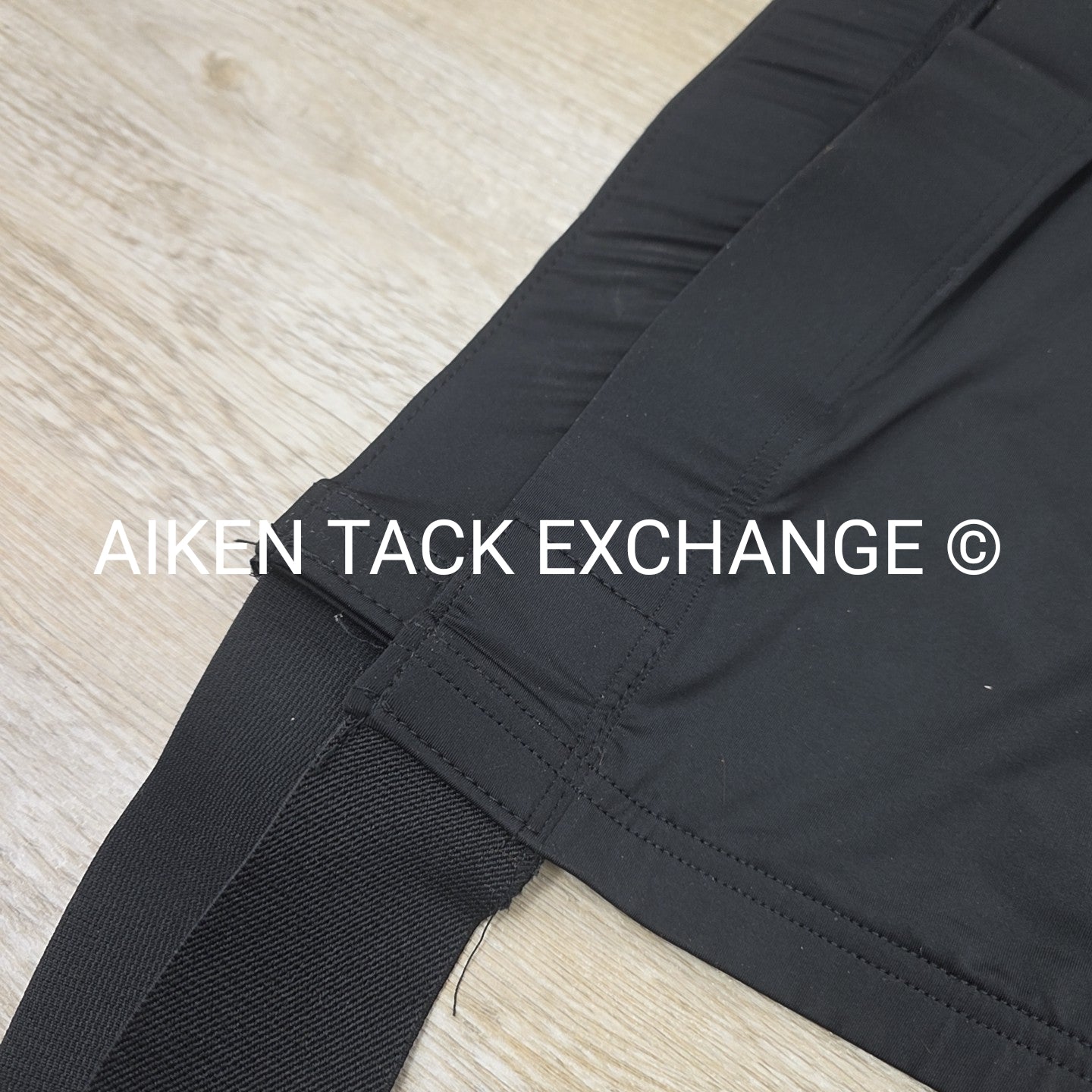 Back on Track Therapeutic Equine Shoulder Guard with Pads, 81"