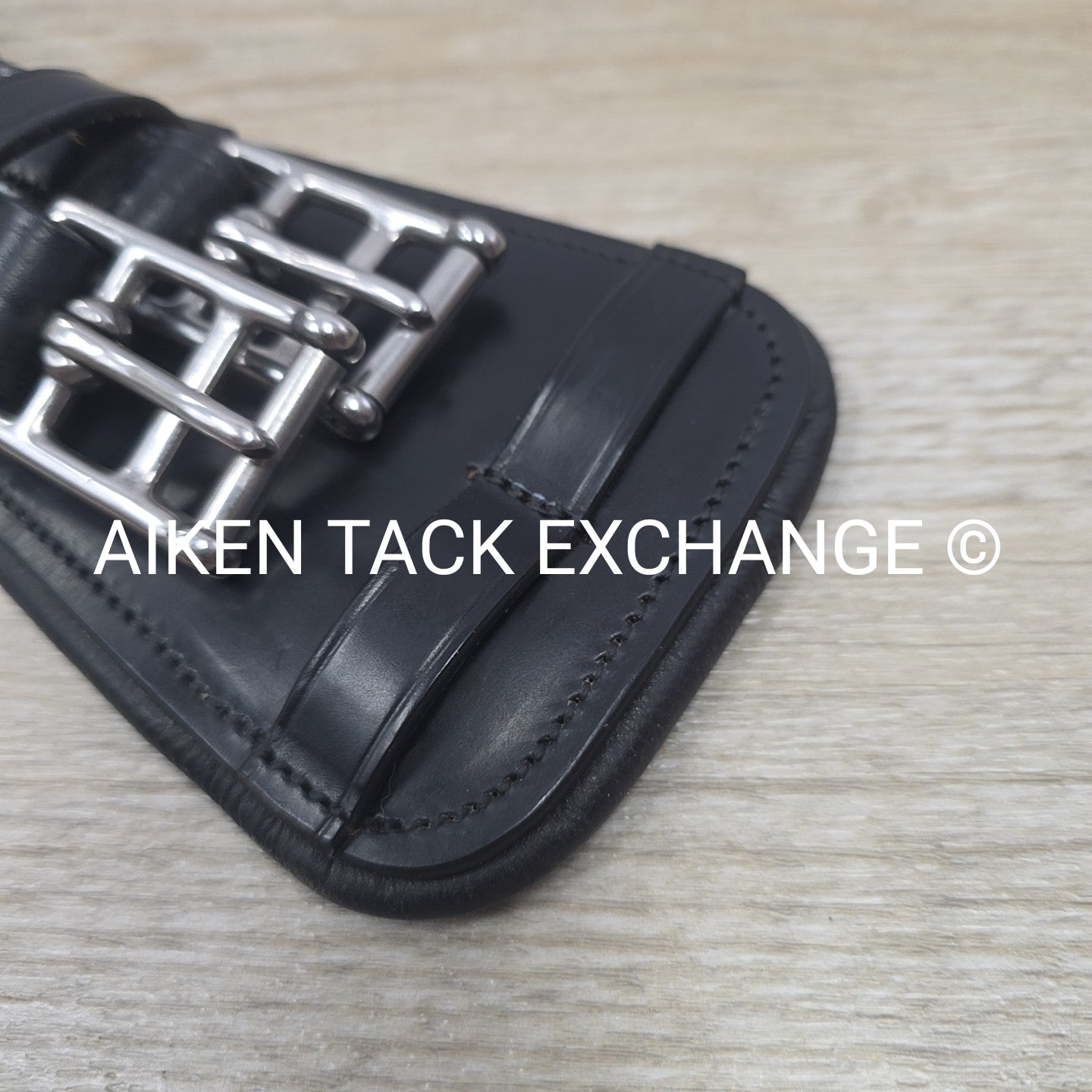 Premier Equine Tamarro Anatomic Girth, Black, 22"