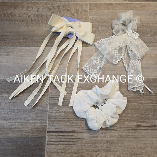 Claire's Hair Bundle - 2 Scrunchies, 2 Hair Clips