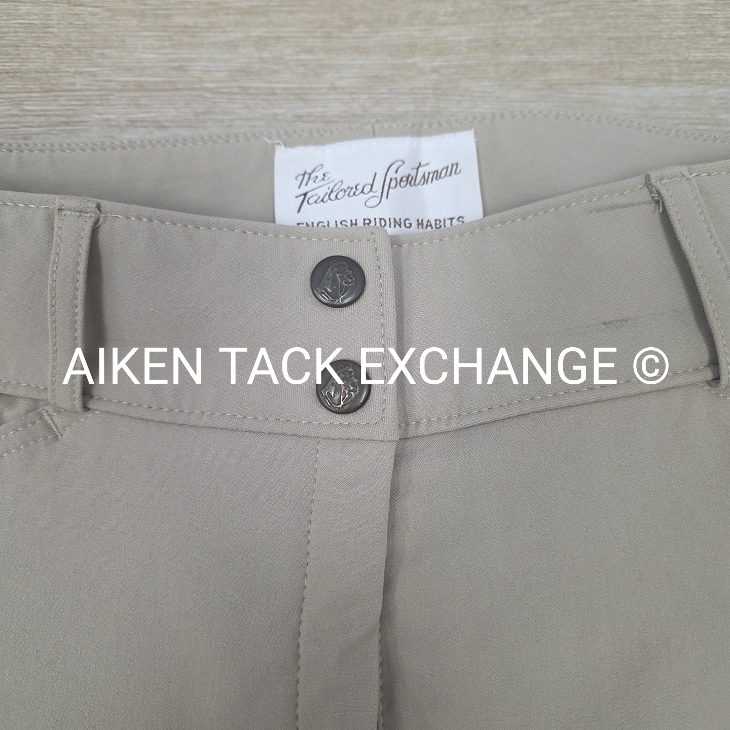 Tailored Sportsman Trophy Hunter Knee Patch Breeches, Size 30 L