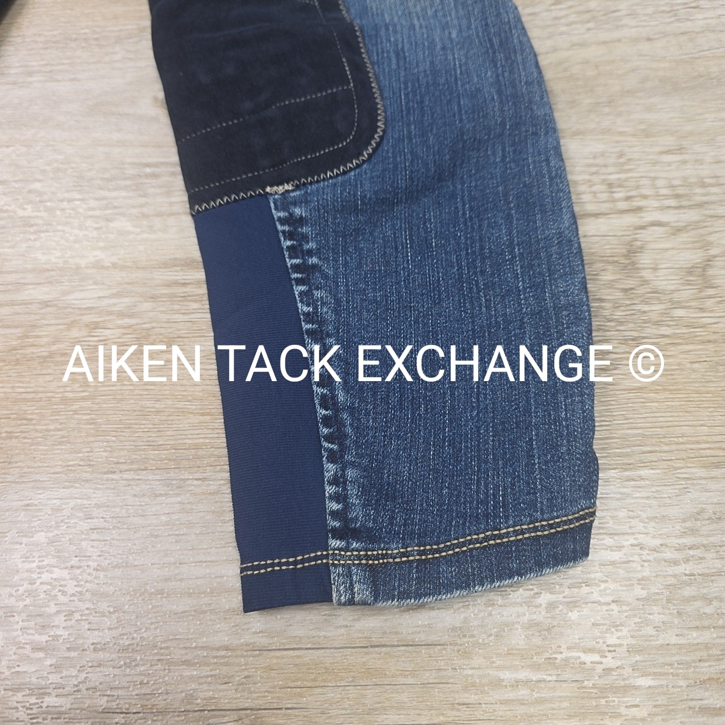 Ariat Denim Knee Patch Breeches, Women's 26R (have blemish)