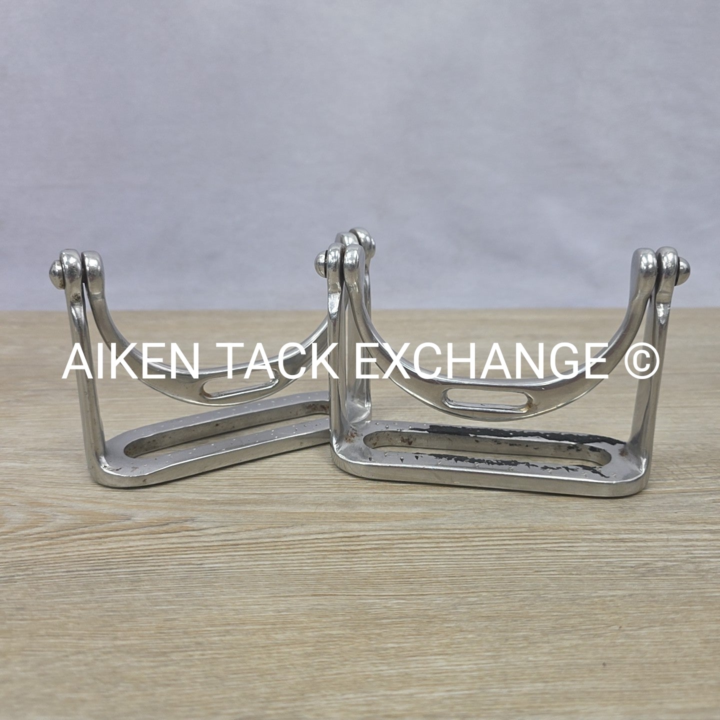 Hinged Stirrup Irons, 5"