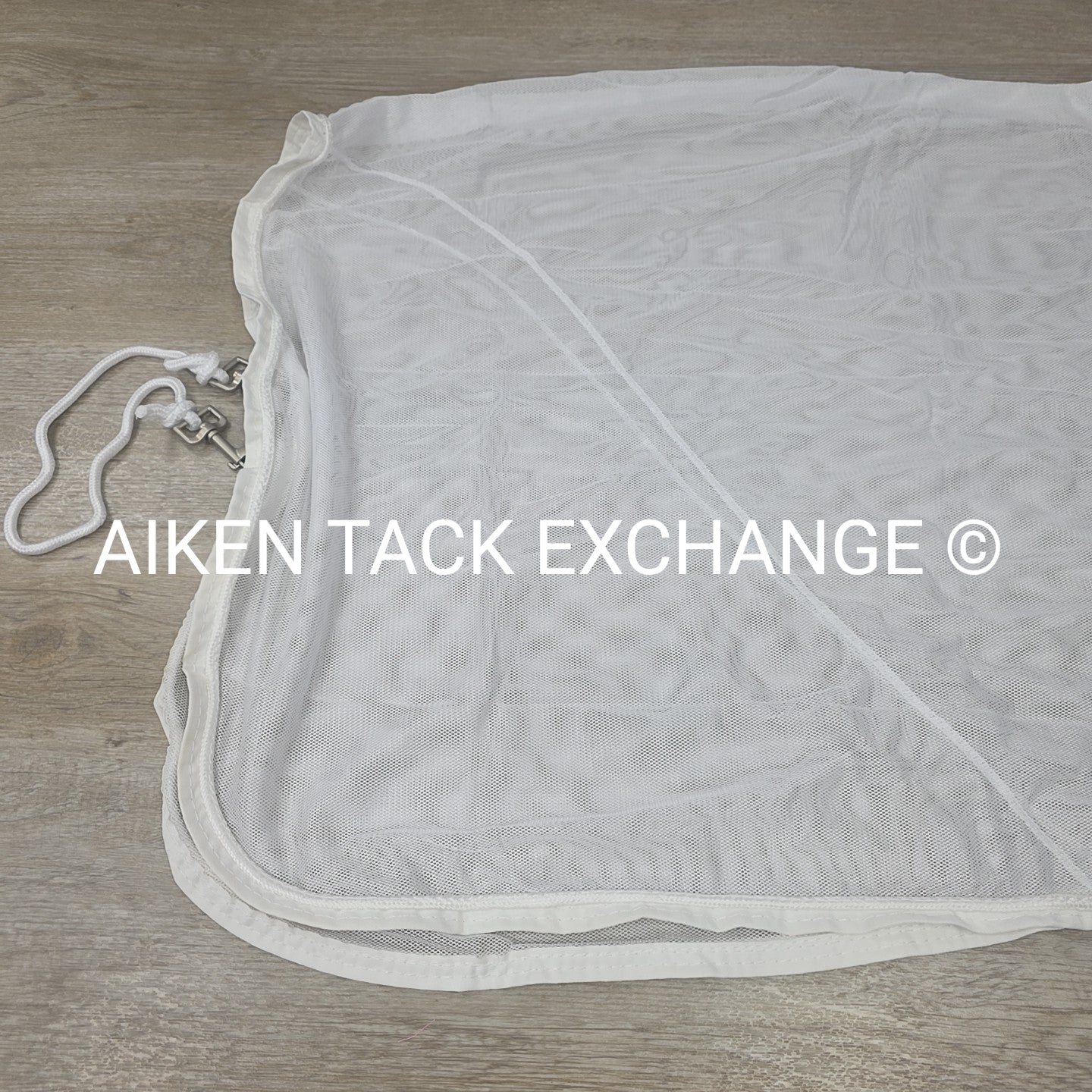 Fenwick Equestrian BodyGuard Mesh Cooler, White (has some marks) 60"