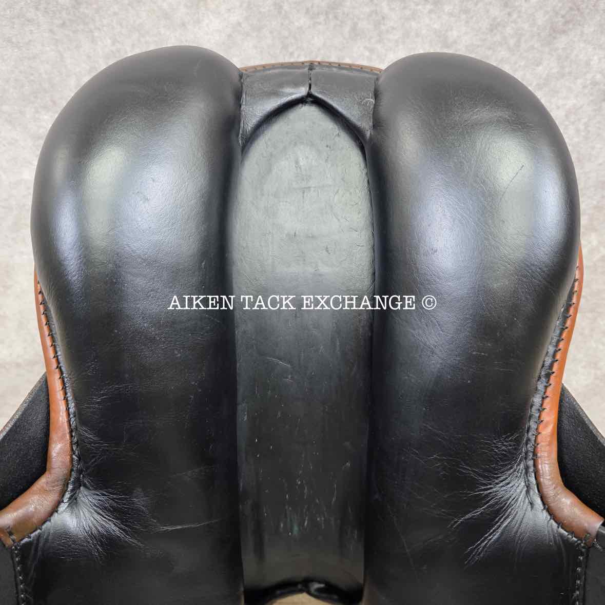 2000 Passier Young Champ Dressage Saddle, 16" Seat, Short Flap, W/XW Tree, Wool Flocked Panels