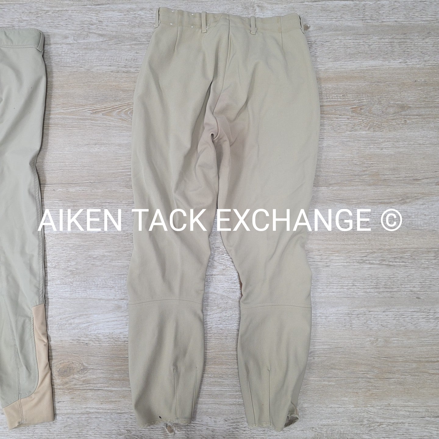BARGAIN BUNDLE: 1 Tailored Sportsman Size Zip, 1 Dover Saddlery Knee Patch, 28