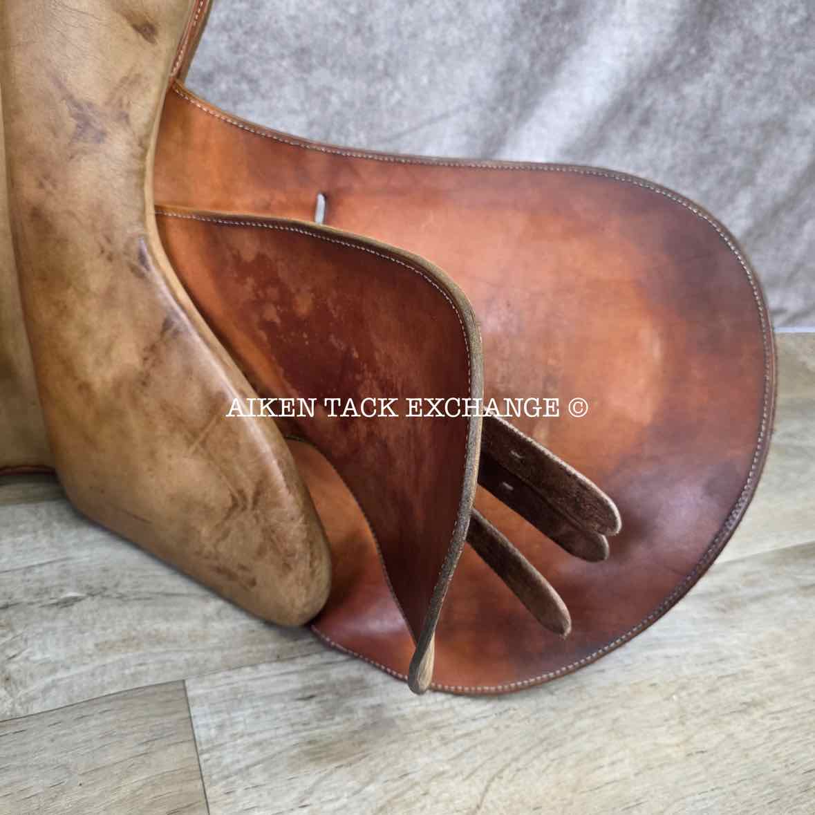 Merlo's American Style Suede Polo Saddle, 19" Seat, Narrow Tree, Foam Panels