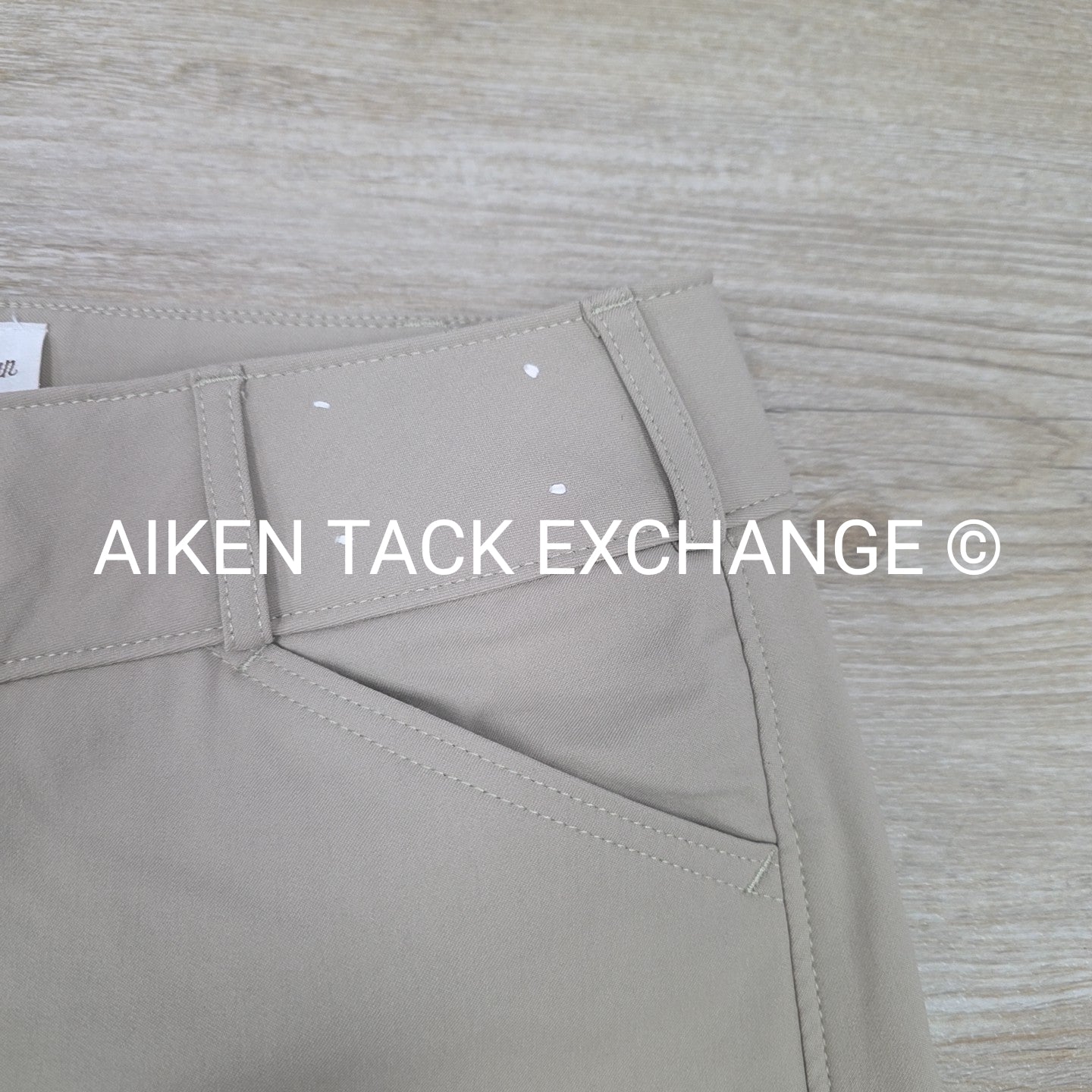 Tailored Sportsman Trophy Hunter Knee Patch Breeches, Size 28