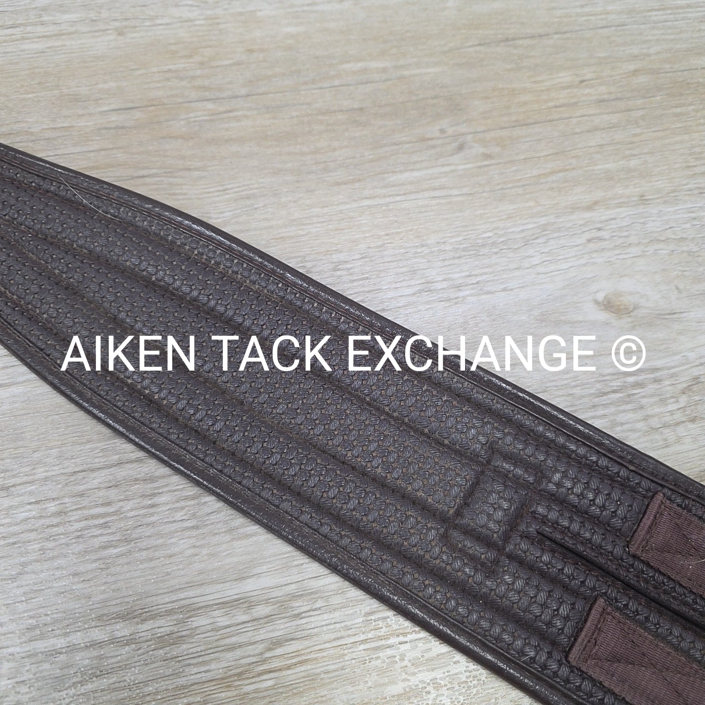 Ovation Chafeless Girth with Single End Elastic, Brown, 52"