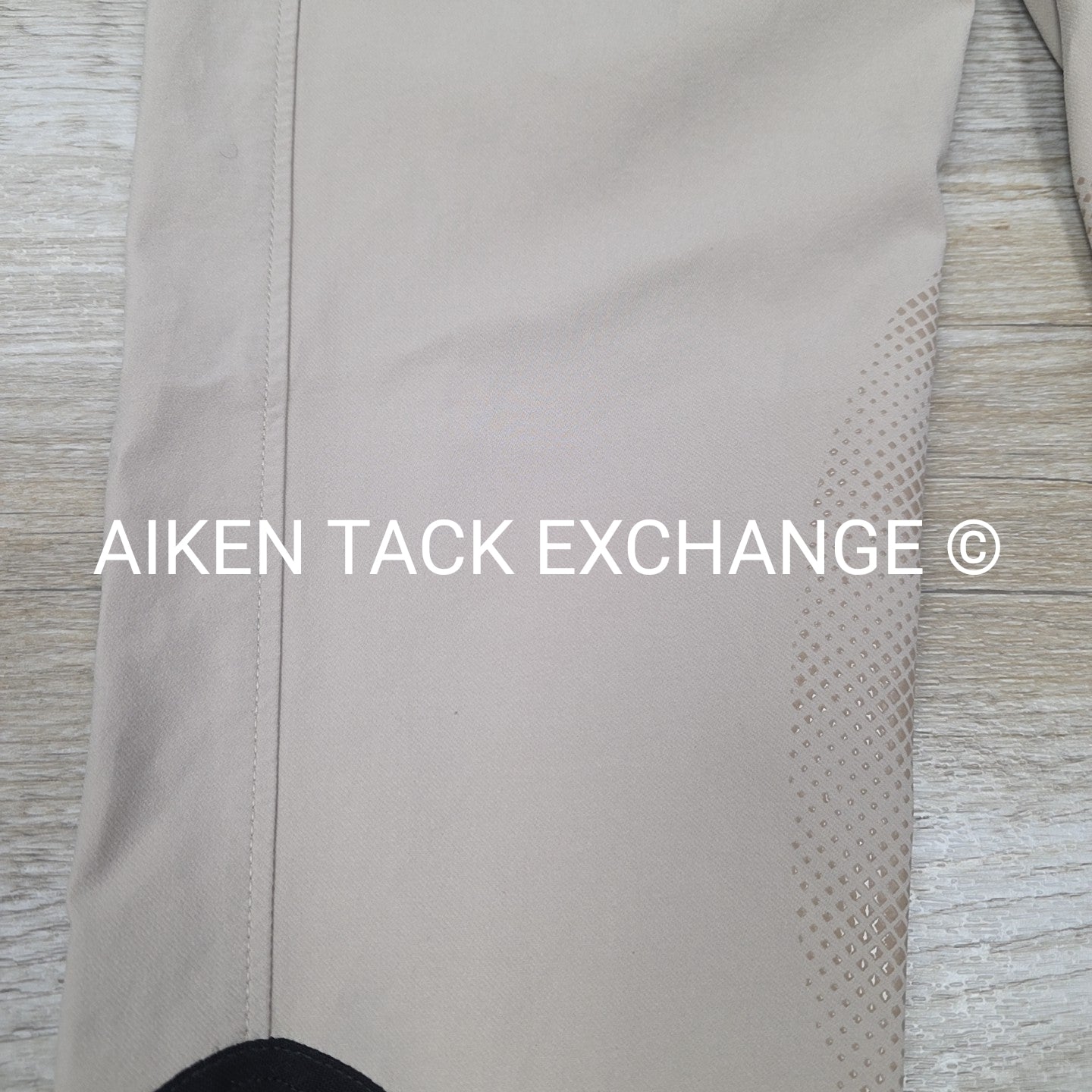 Equinavia Astrid Silicone Knee Patch Breeches, Women's 32 (has blemishes)