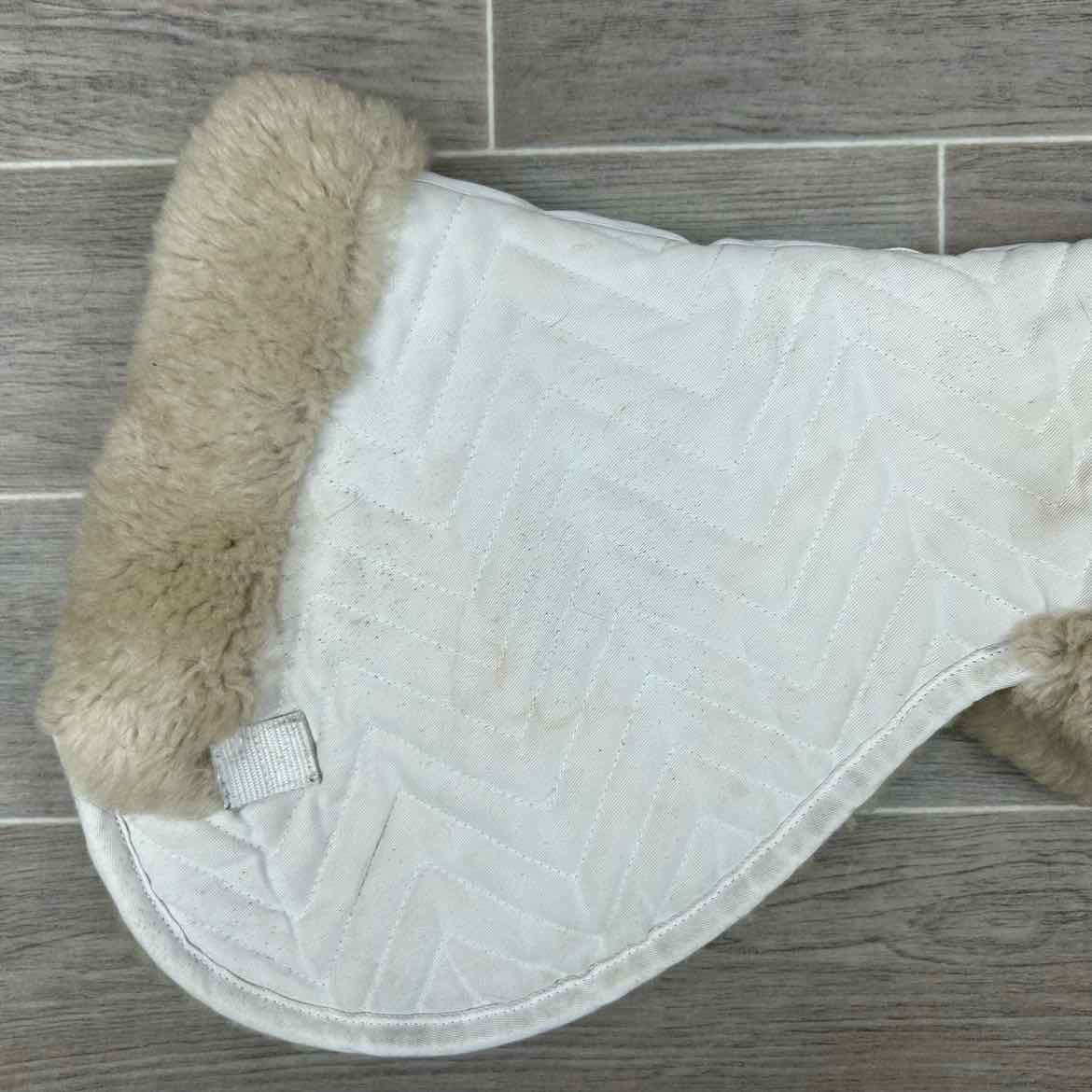 Fleeceworks Therawool Half Pad, Size Medium