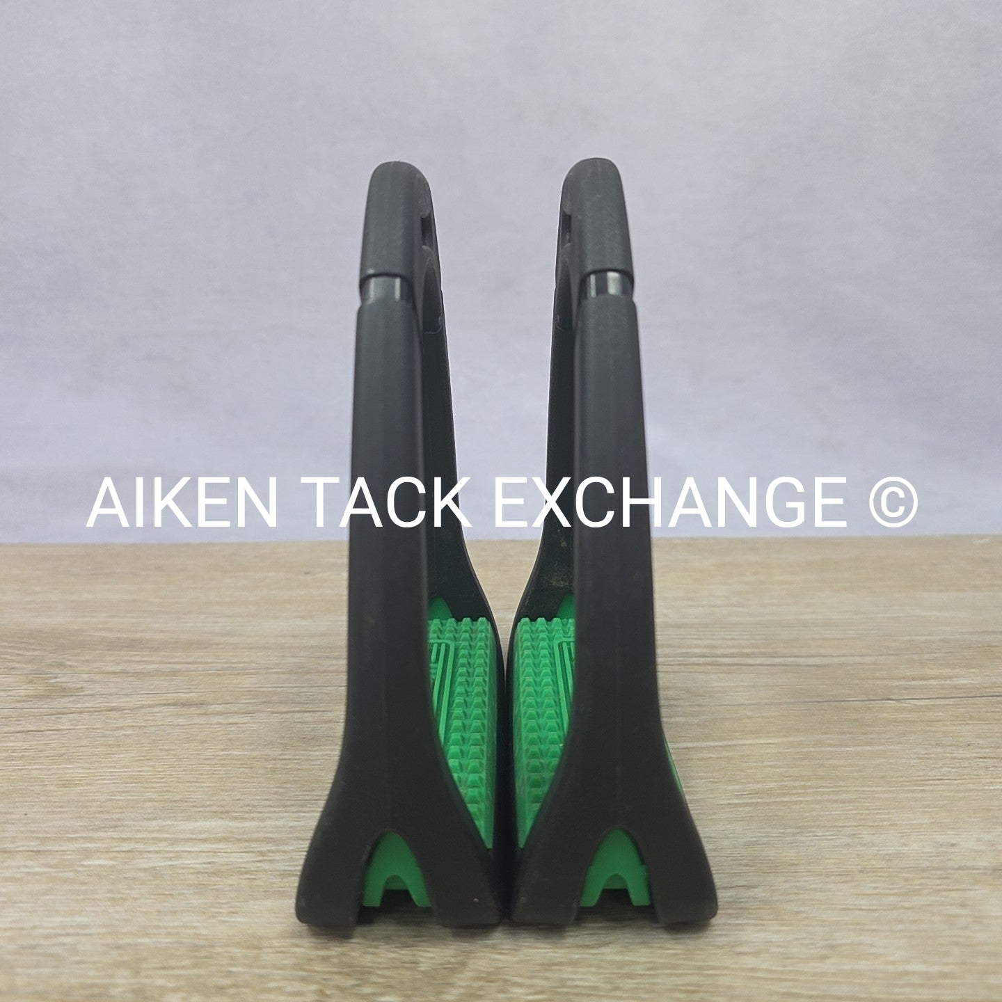 Compositi Premium Profile Stirrups, 4.75"