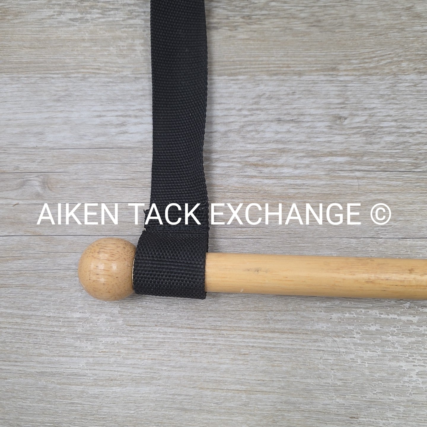 Hanging Wood Blanket Bar