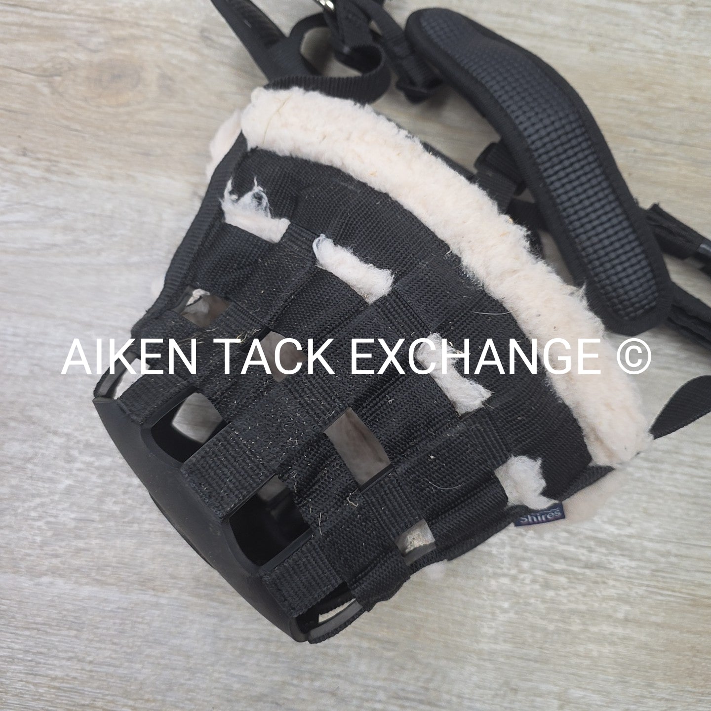 Fleece Lined Grazing Muzzle, Size Medium