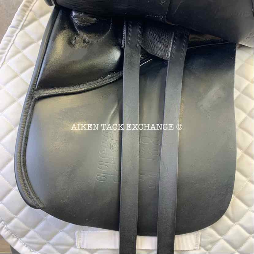 2012 Stubben D Genesis CL NT Deluxe Dressage Saddle, 17.5" Seat, 29 cm Tree - Medium, Wool Flocked Panels