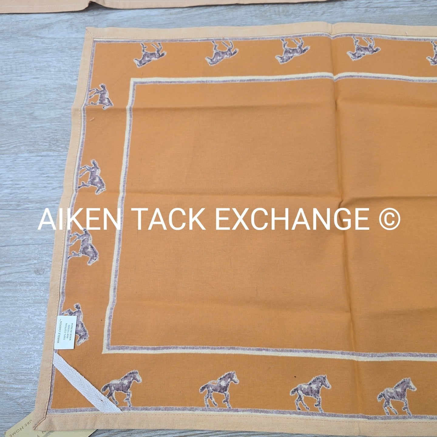 Marble Canyon Tablecloth & 2  Kitchen Towels