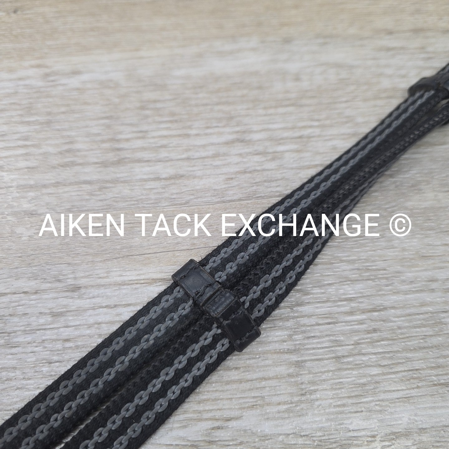 Rubberized Grip Reins, Black, Size Full