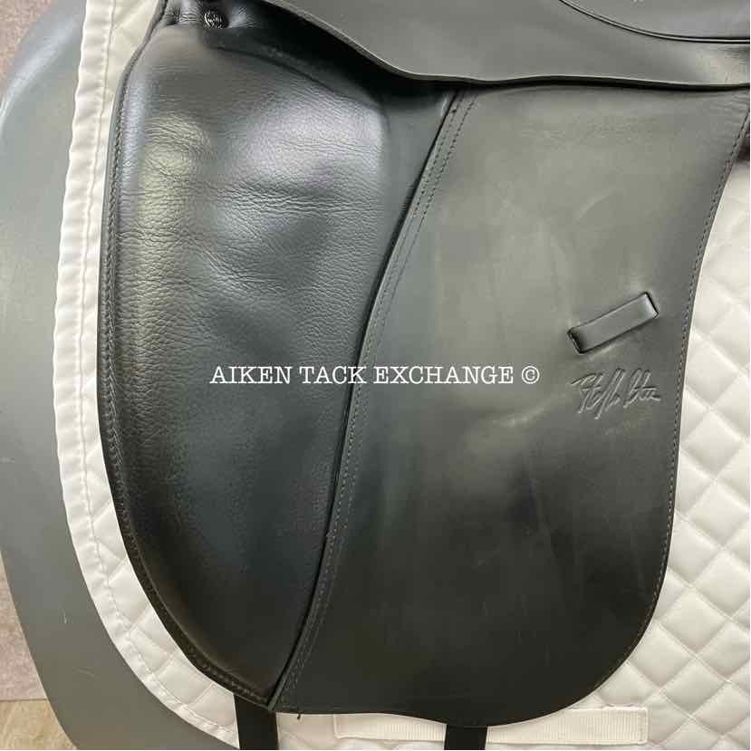 **SOLD** 2014 Custom Saddlery Signature Steffen's Advantage Monoflap Dressage Saddle, 17.5" Seat, Adjustable Tree, Wool Flocked Panels