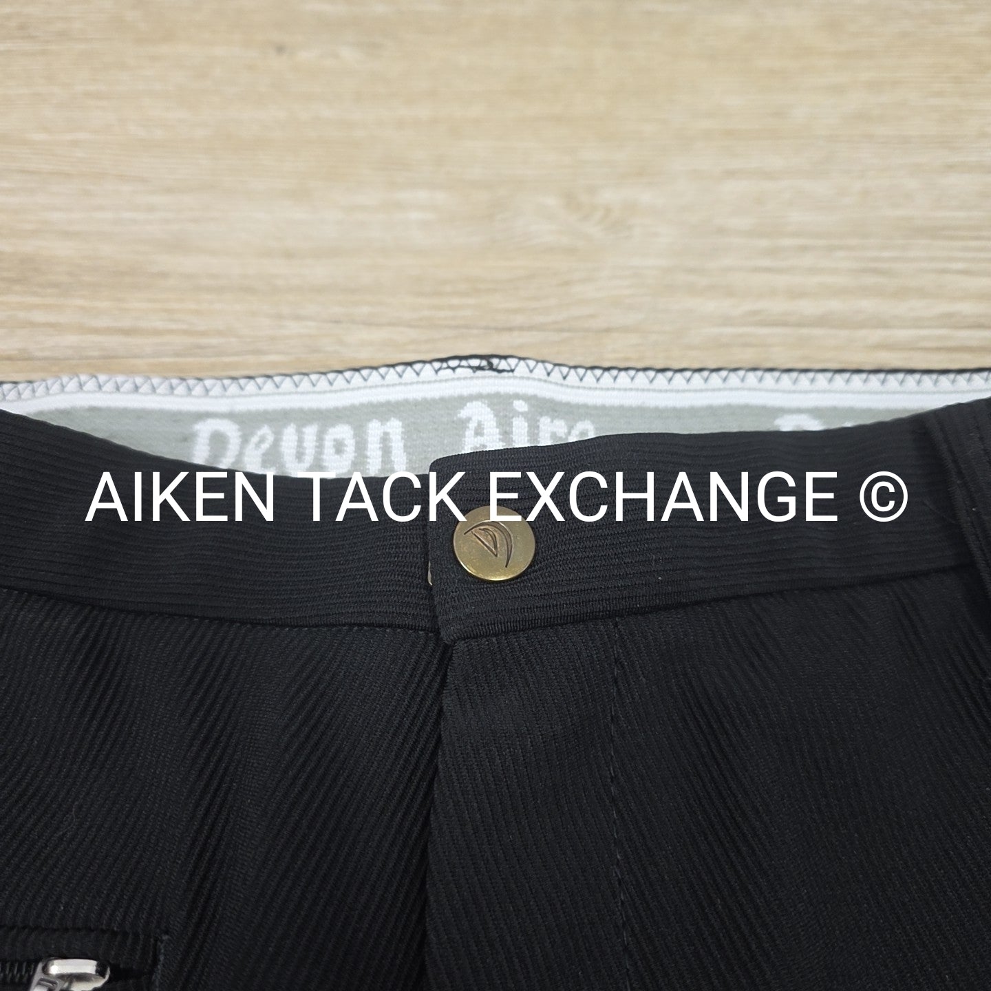 Devon-Aire Knee Patch Breeches, Size 30