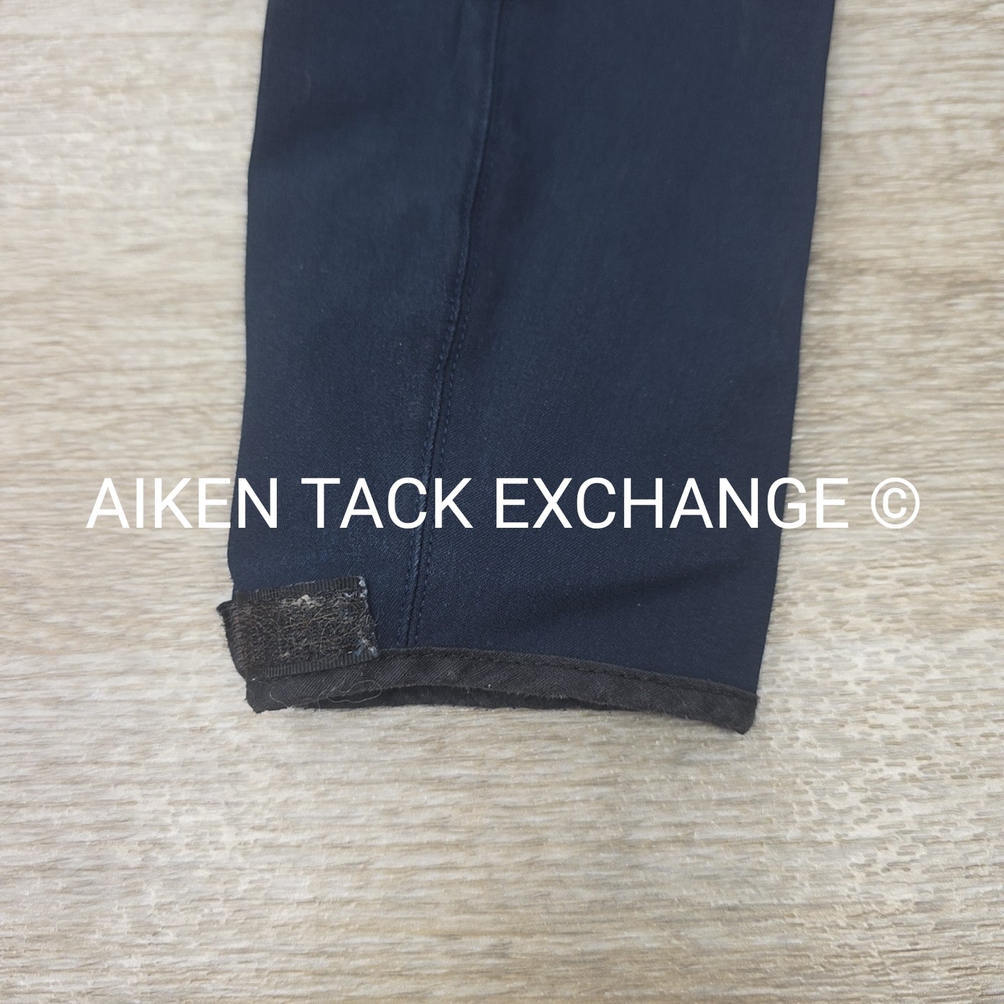 Tailored Sportsman Trophy Hunter Knee Patch Breeches, Size 14 L