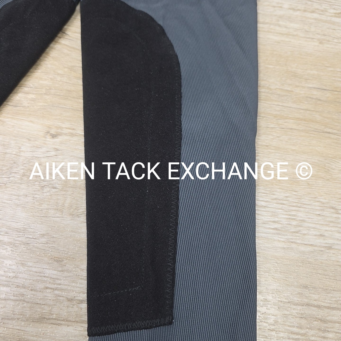 Kerrits Microcord Knee Patch Pull On Breeches, Women's Medium