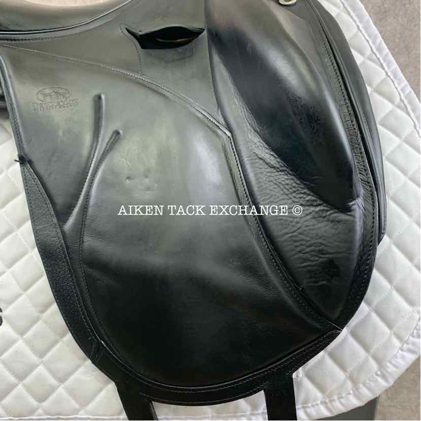 2020 Devoucoux Makila Lab Monoflap Dressage Saddle, 18" Seat, 2AA Flap, Medium Tree, D3D Panels, Full Buffalo Leather