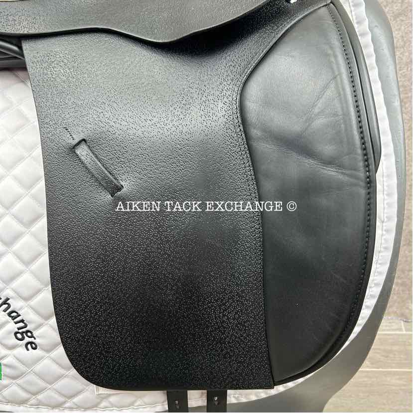**SOLD** 2020 Black Country Eloquence Dressage Saddle, 18.5" Seat, Medium Wide Tree, Wool Flocked Panels