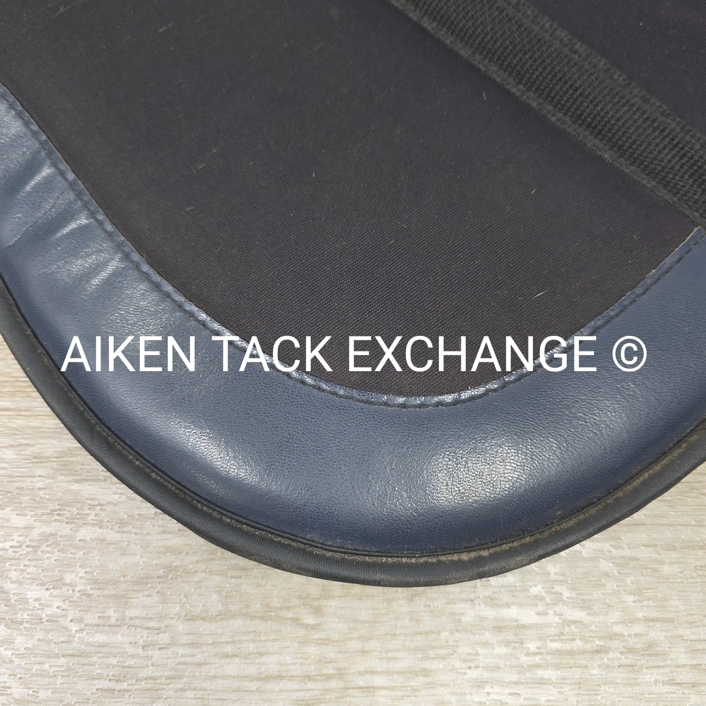 EquiFit ImpacTeq Contour Half Pad