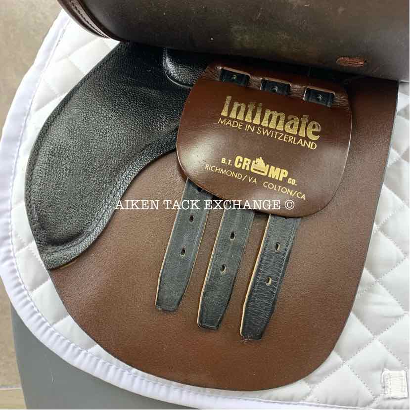 BT Crump Intimate Close Contact Jump Saddle, 17.5" Seat, Medium Wide Tree, Foam Panels