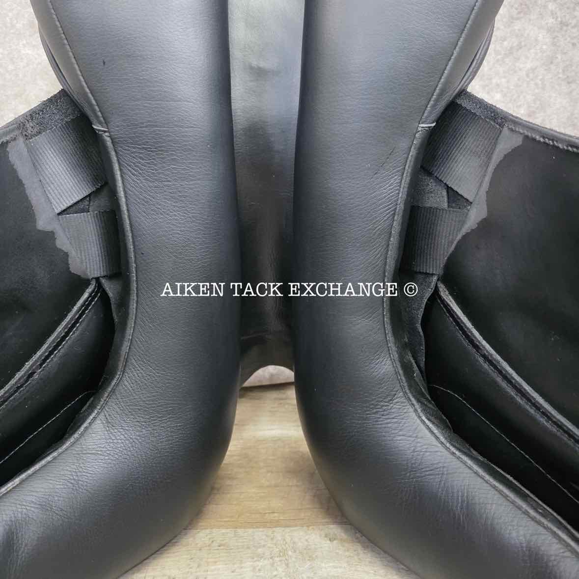 2020 Custom Saddlery Wolfgang Gemini R Monoflap Dressage Saddle, 17.5" Seat - Short Flap, Adjustable Tree, Wool Flocked Panels