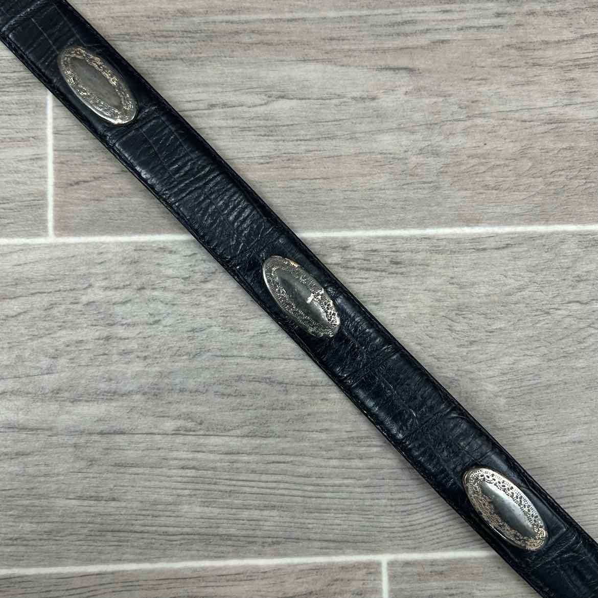 Belt, Size Small (has blemishes)