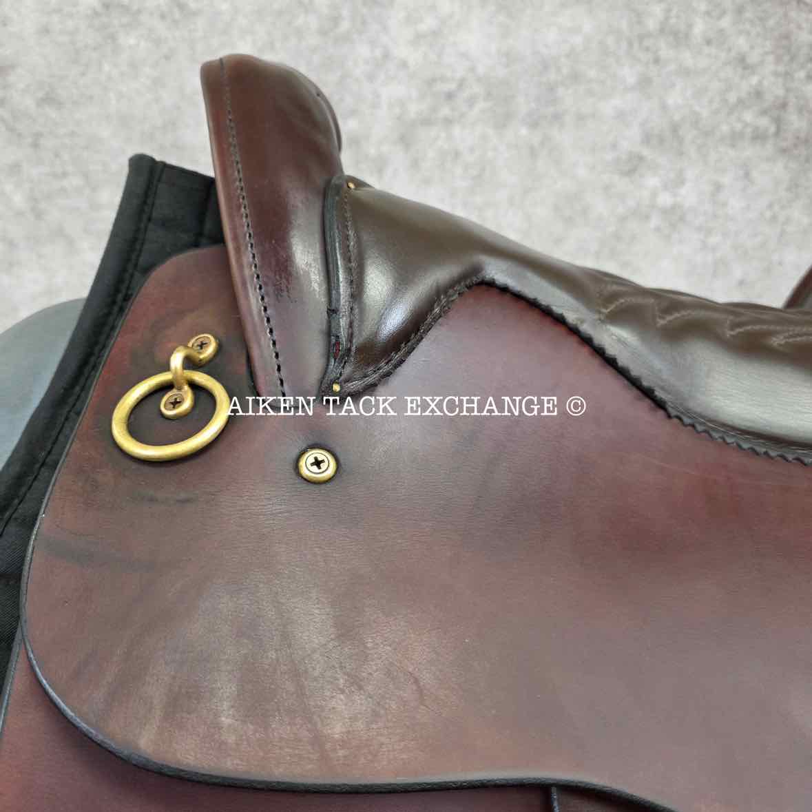 **SOLD** 2008 Tucker 146 River Plantation Endurance Trail Saddle, 17.5" Seat, Medium Tree - Semi QH Bars