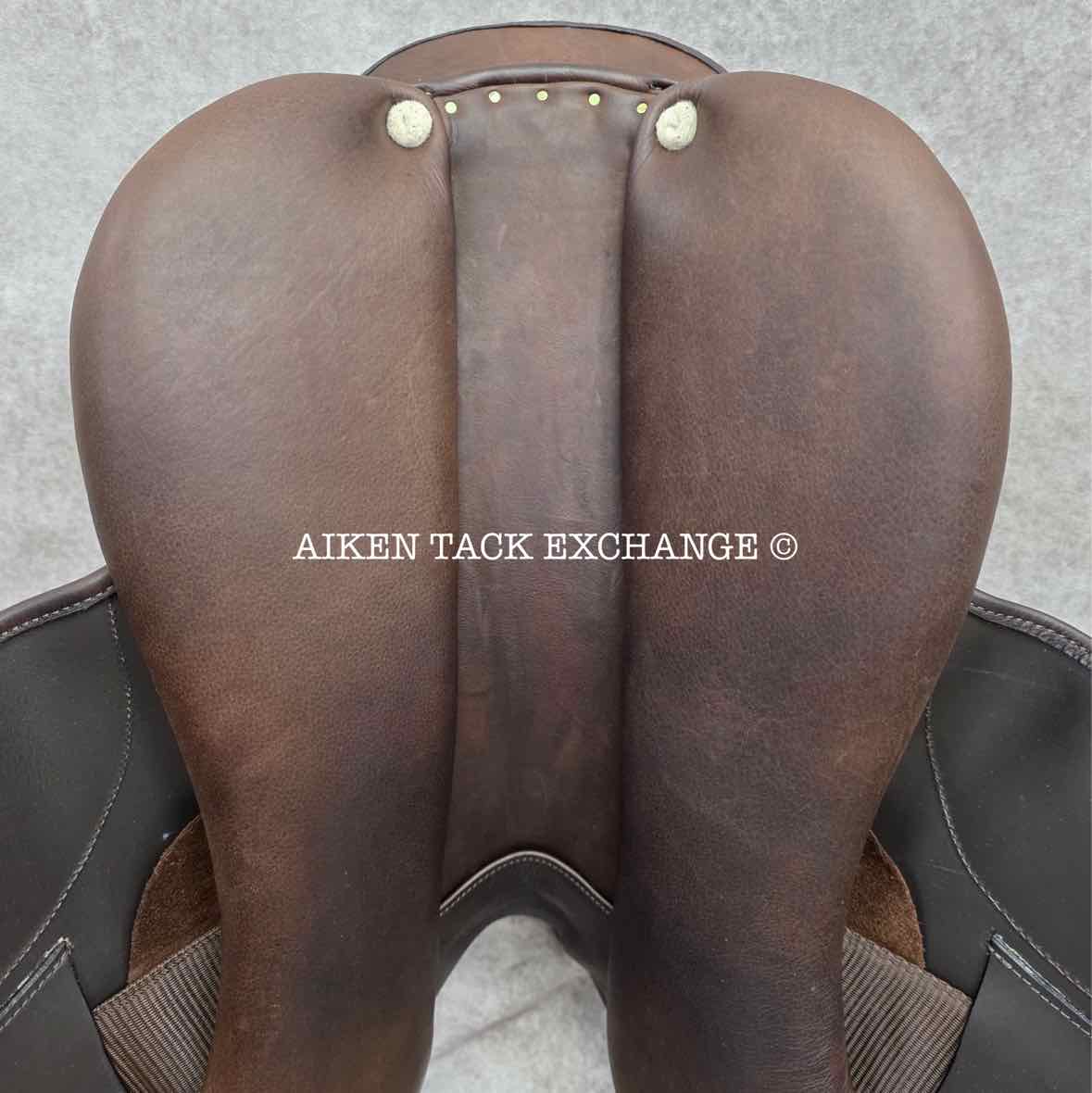HDR - Henri de Rivel Phoenix IGP Monoflap Jump Saddle, 18" Seat, Adjustable Tree - Changeable Gullet, Foam Panels