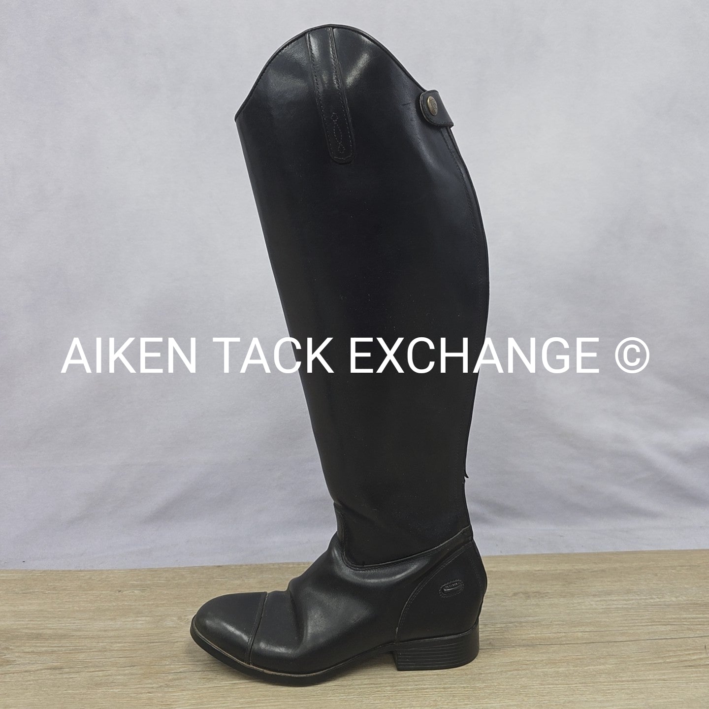 Ariat Dress Boots, Size 7.5 Medium Height Wide Calf