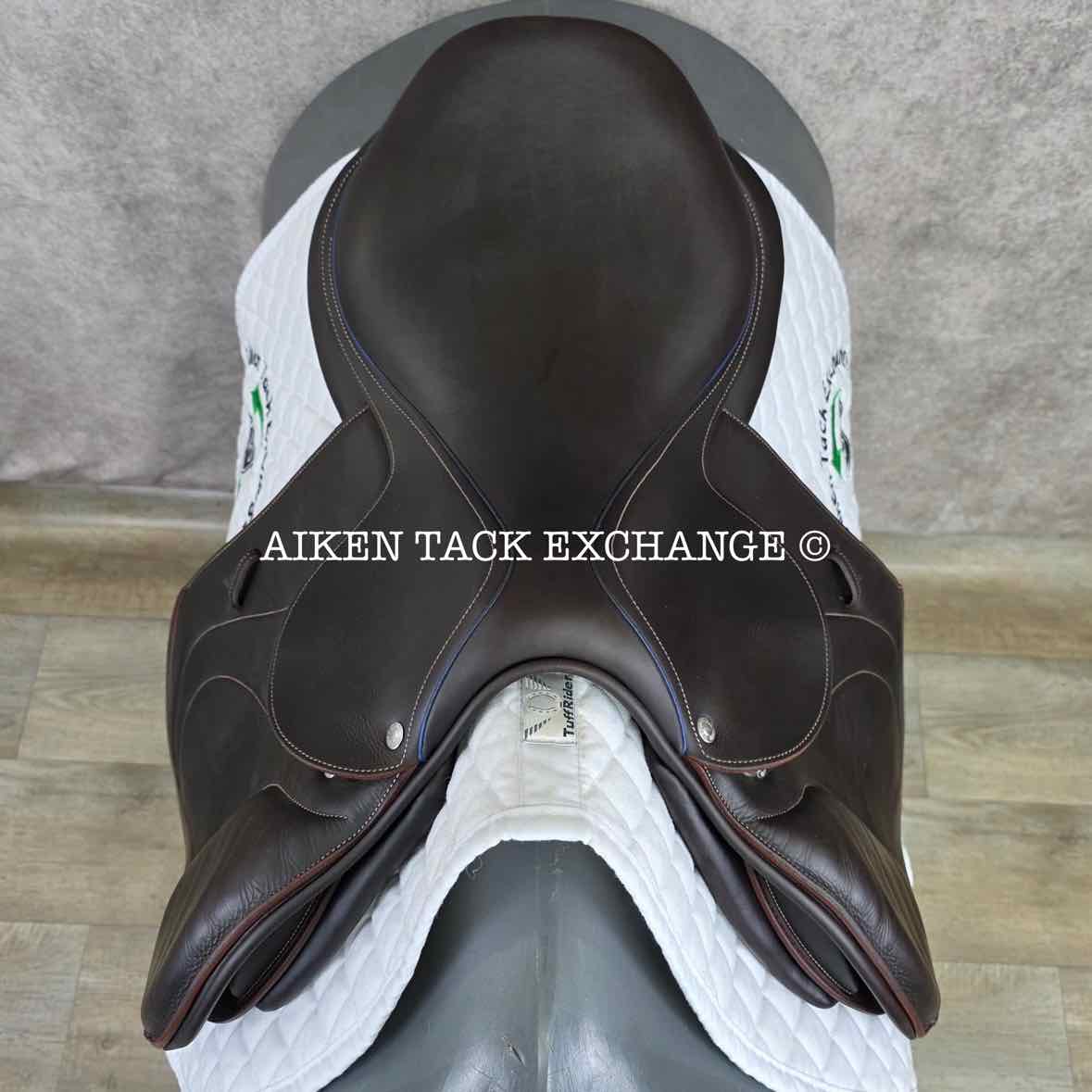 2019 Devoucoux Biarritz O Close Contact Jump Saddle, 17.5" Seat, 1 Flap, Medium Tree, Foam Panels, Full Buffalo Leather