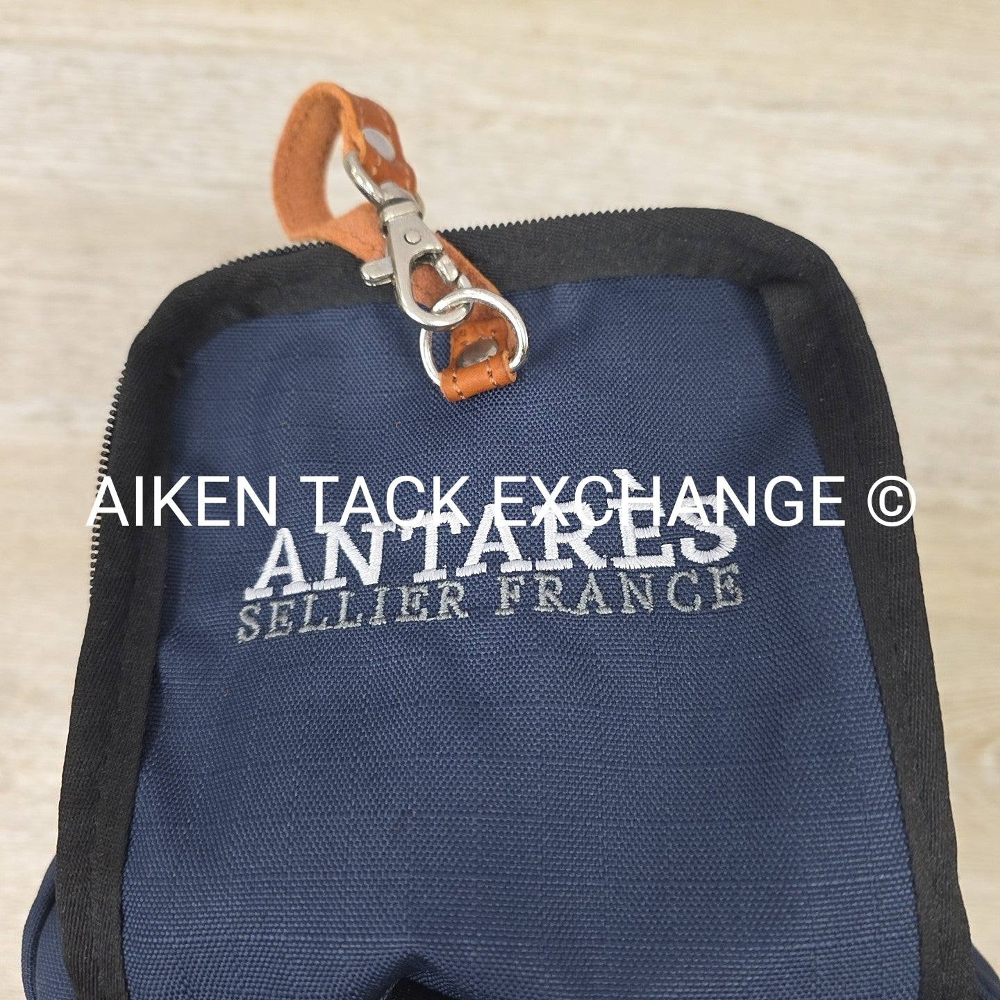 Antares Cleaning Kit Bag with Saddle Oil & Conditioner