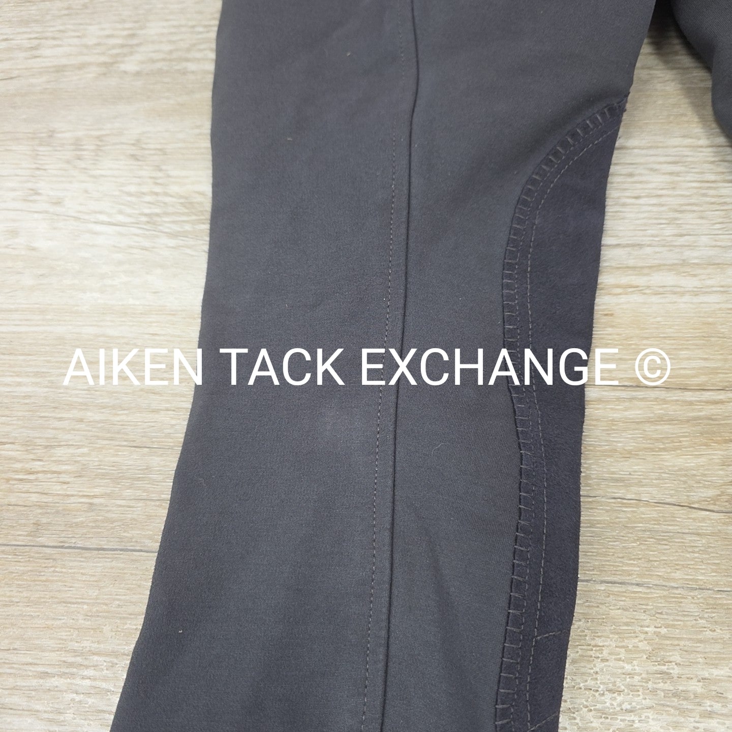 HR Farm Knee Patch Breeches, Size 28