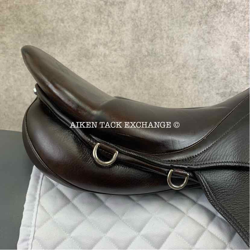 2013 Stubben Roxane CS Deluxe Jump Saddle, 19" Seat with Biomex, 30 cm Tree - Medium Wide, Wool Flocked Panels