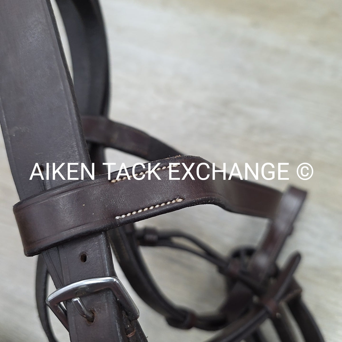 Horse Country Flat Hunt Bridle with Matching Flat Reins, Brown, Size Full