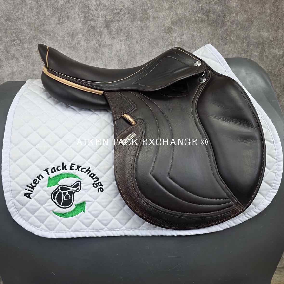 2016 CWD SE32 2GS Mademoiselle Close Contact Jump Saddle, 17.5" Seat - S2, 3L Flap, Dynamick Flex Tree - MW, Full Buffalo Leather