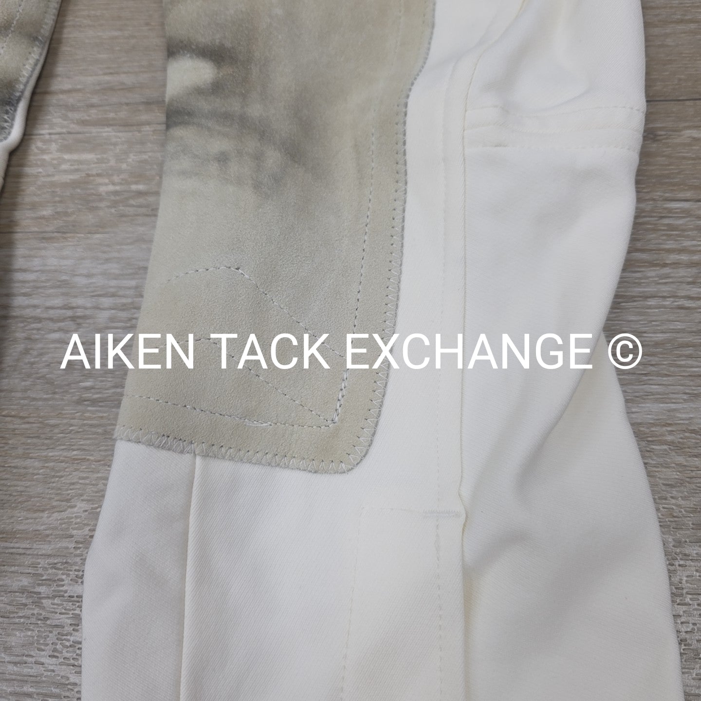 Tailored Sportsman Supreme Hunter Knee Patch Breeches, Size 26