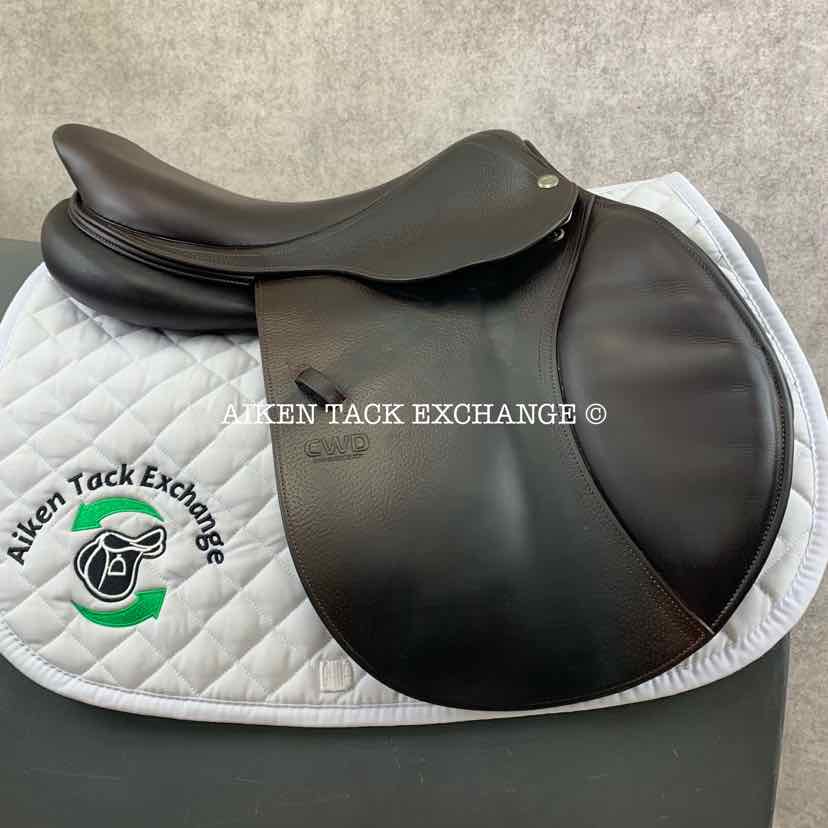 **SOLD** 2016 CWD SE02 Close Contact Jump Saddle, 17.5" Seat, 2L Flap, Medium Tree, Foam Panels