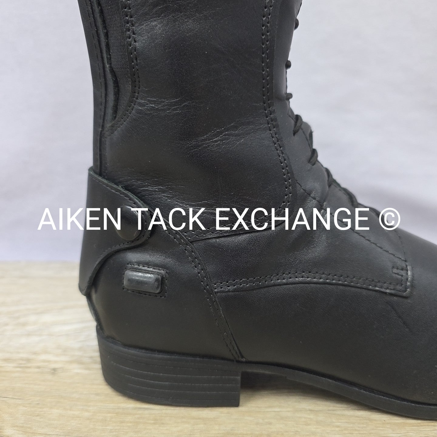 Dover Madison Field Boots, Size 6.5 Regular Calf Medium Height