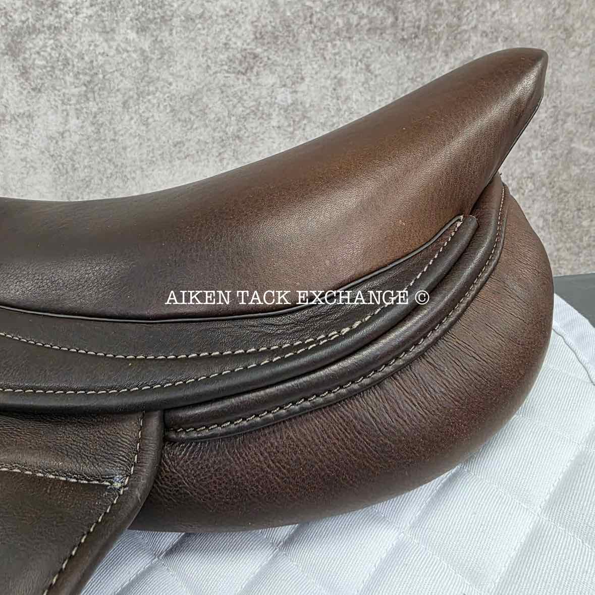 HDR - Henri de Rivel Phoenix IGP Monoflap Jump Saddle, 18" Seat, Adjustable Tree - Changeable Gullet, Foam Panels
