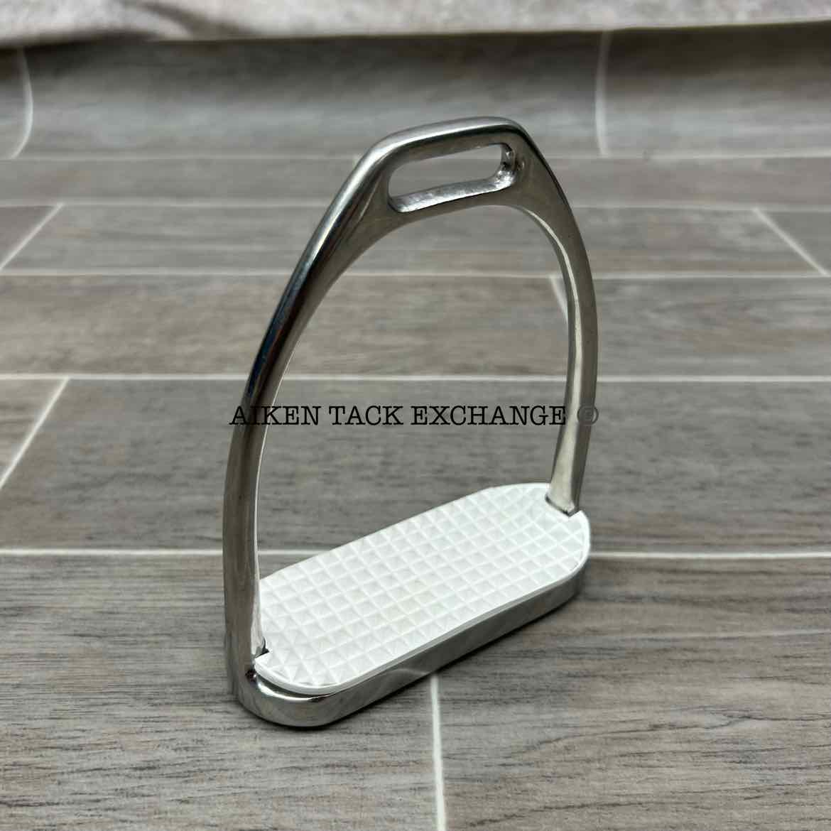 Fillis Stirrup Irons 4.25"
